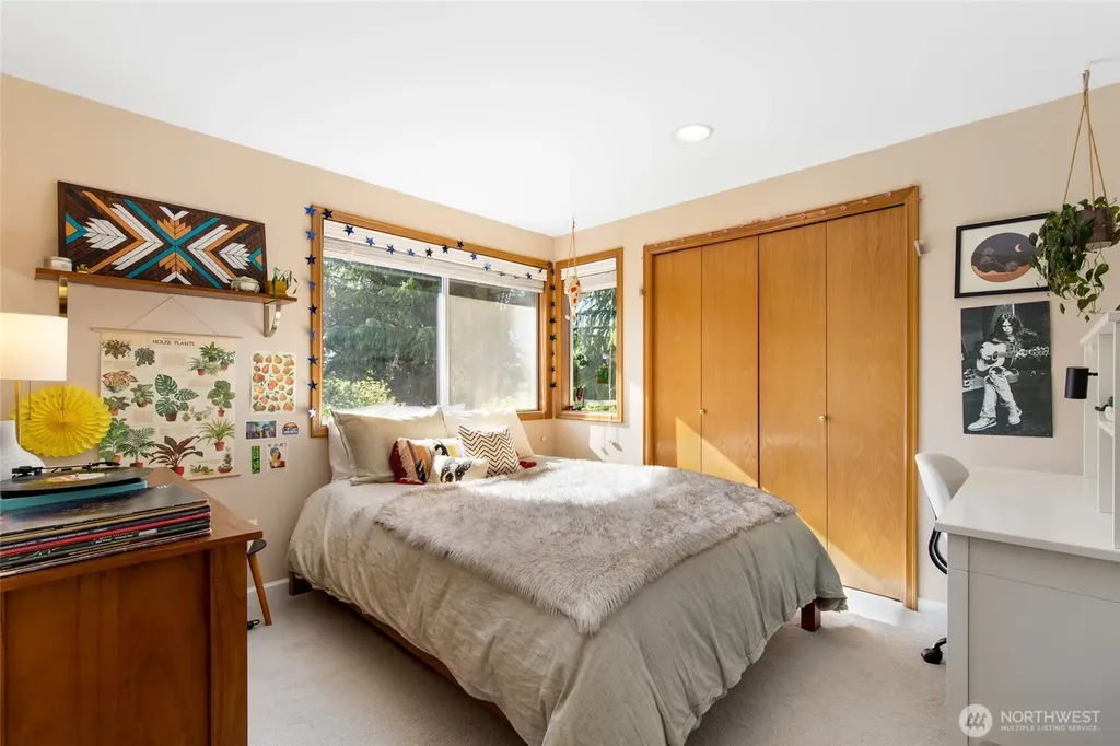 2423 240th Street SE Bothell WA 98021