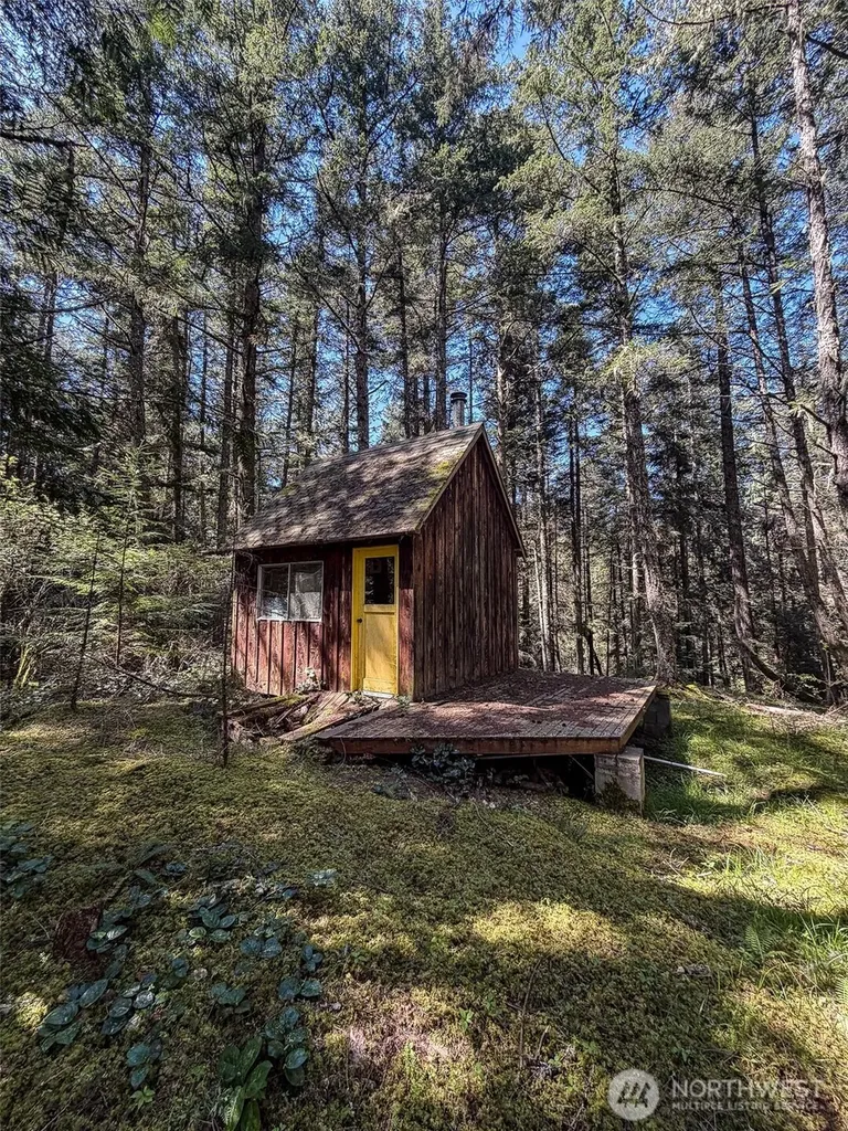 585 Deer Point Road Orcas Island WA 98279