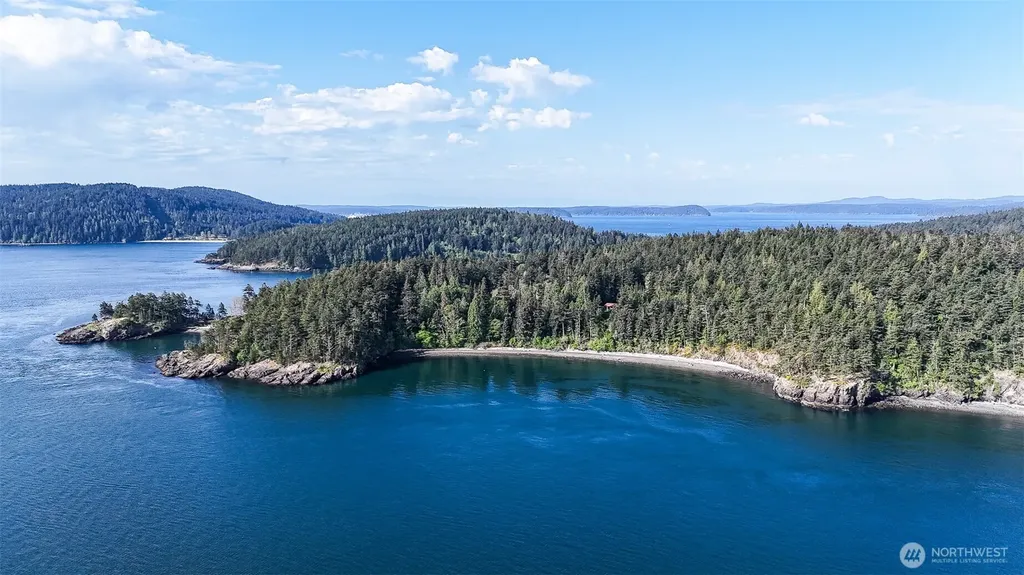 585 Deer Point Road Orcas Island WA 98279