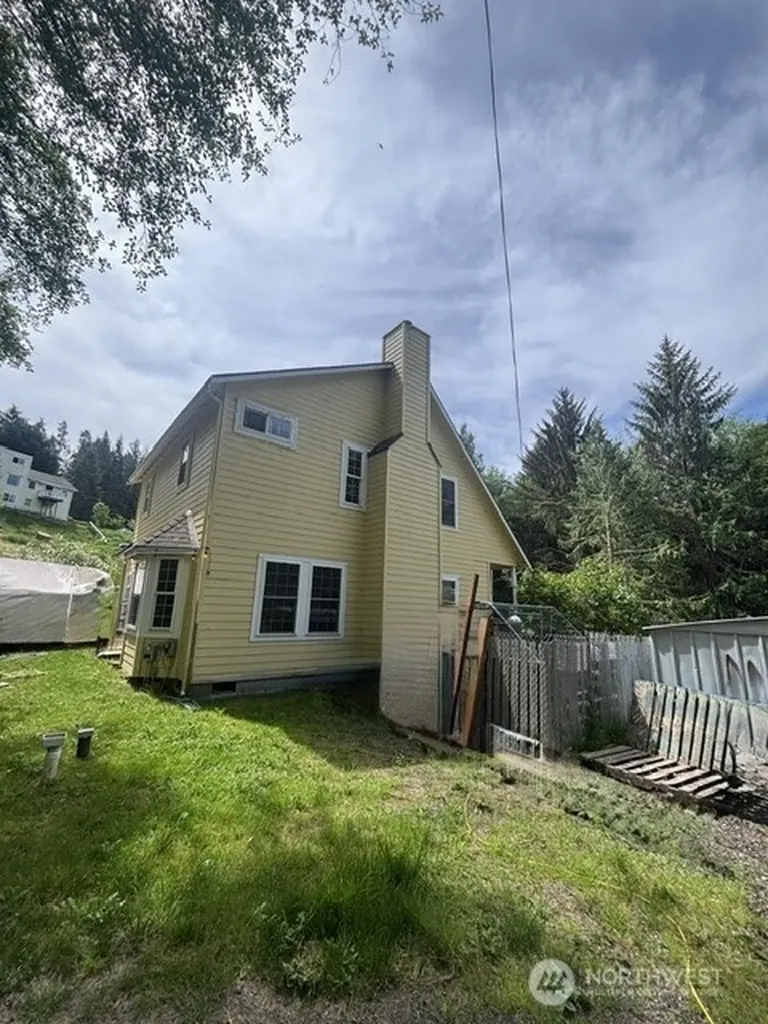 143 Johnson Lane Oak Harbor WA 98277