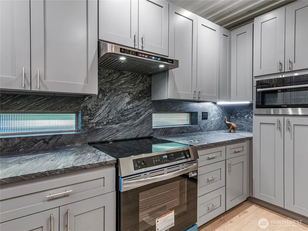 1152 49th Street Port Townsend WA 98368