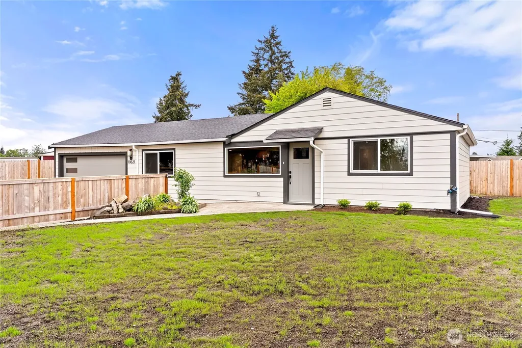 10621 Cronins Drive SW Lakewood WA 98499