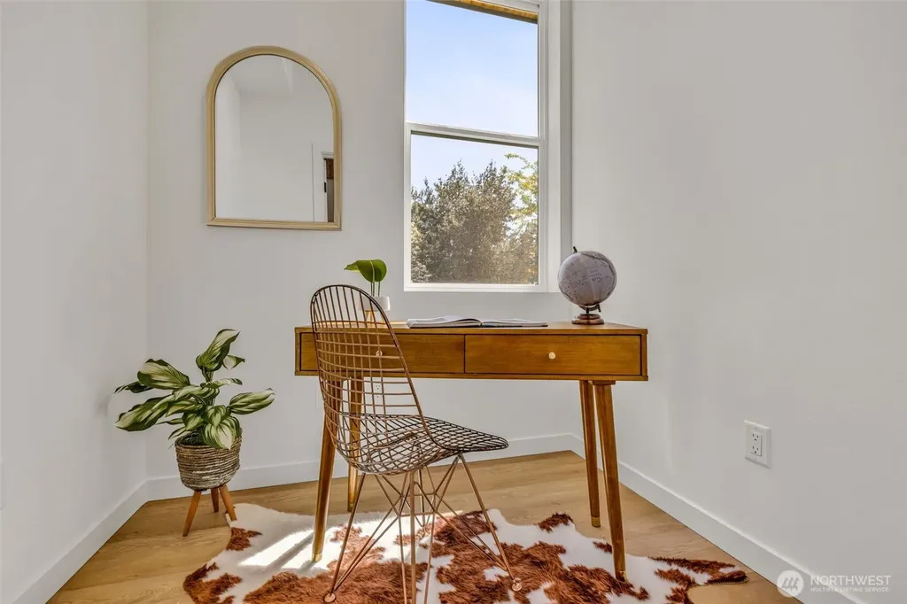 4404 S Othello Street Seattle WA 98118