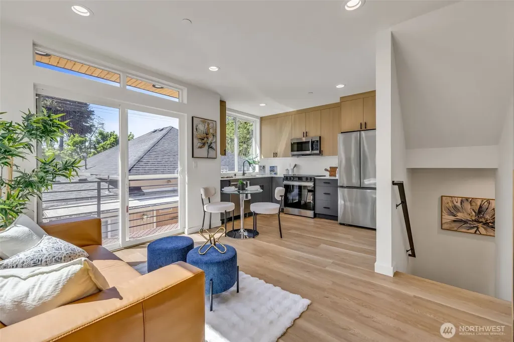 4404 S Othello Street Seattle WA 98118