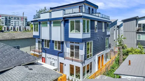 4404 S Othello Street Seattle WA 98118