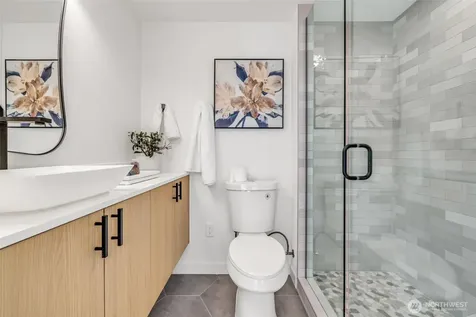 4404 S Othello Street Seattle WA 98118