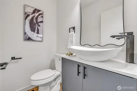 4404 S Othello Street Seattle WA 98118