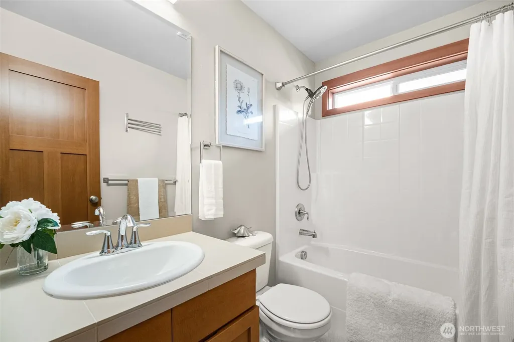7109 Rainier Drive Everett WA 98203