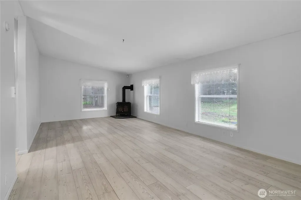 33924 89th Avenue Ct S Roy WA 98580