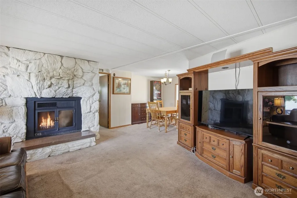 21817 107th Place SE Kent WA 98031