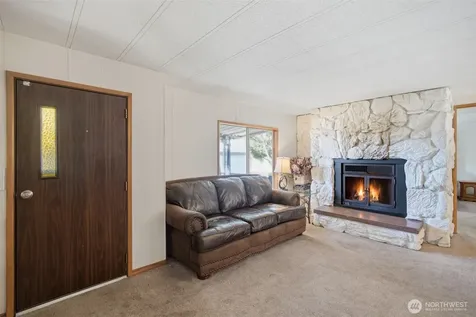 21817 107th Place SE Kent WA 98031
