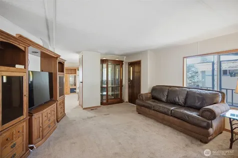 21817 107th Place SE Kent WA 98031