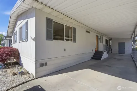 21817 107th Place SE Kent WA 98031
