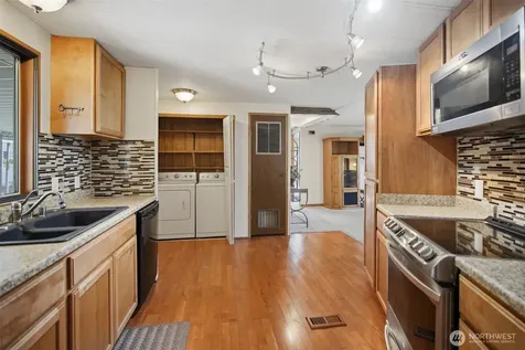 21817 107th Place SE Kent WA 98031
