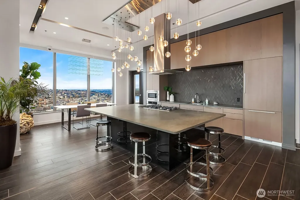1808 Minor Avenue Seattle WA 98101