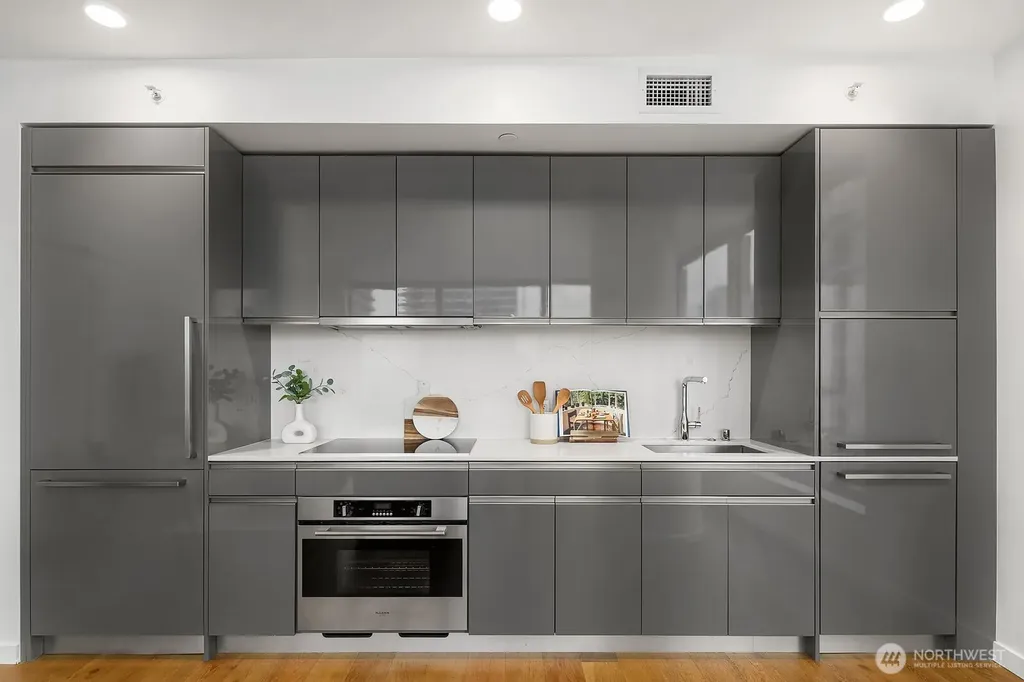 1808 Minor Avenue Seattle WA 98101