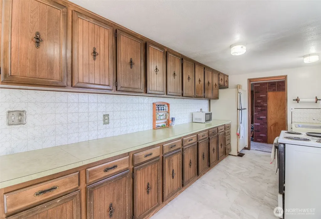 11704 Gilbert Road Yakima WA 98903