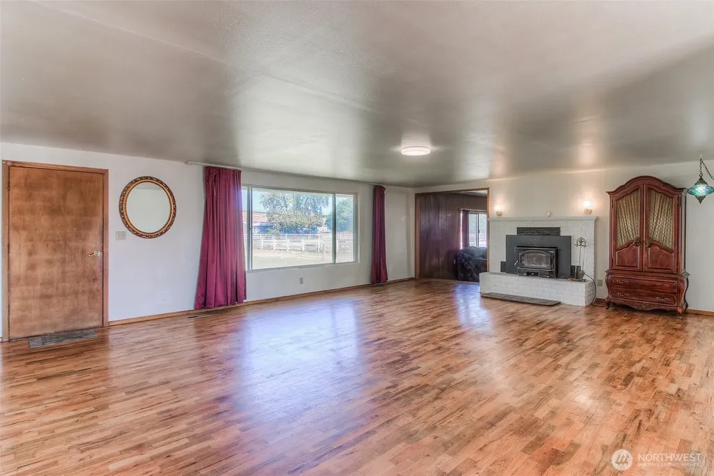 11704 Gilbert Road Yakima WA 98903