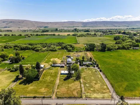 11704 Gilbert Road Yakima WA 98903