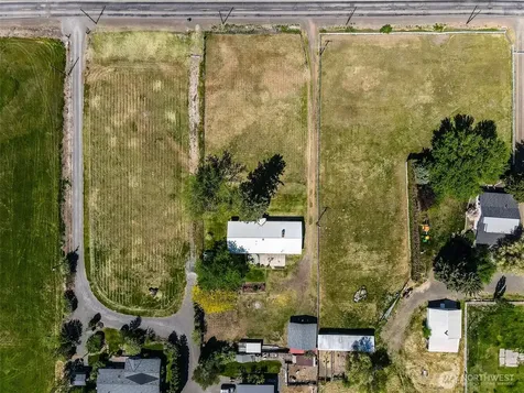 11704 Gilbert Road Yakima WA 98903