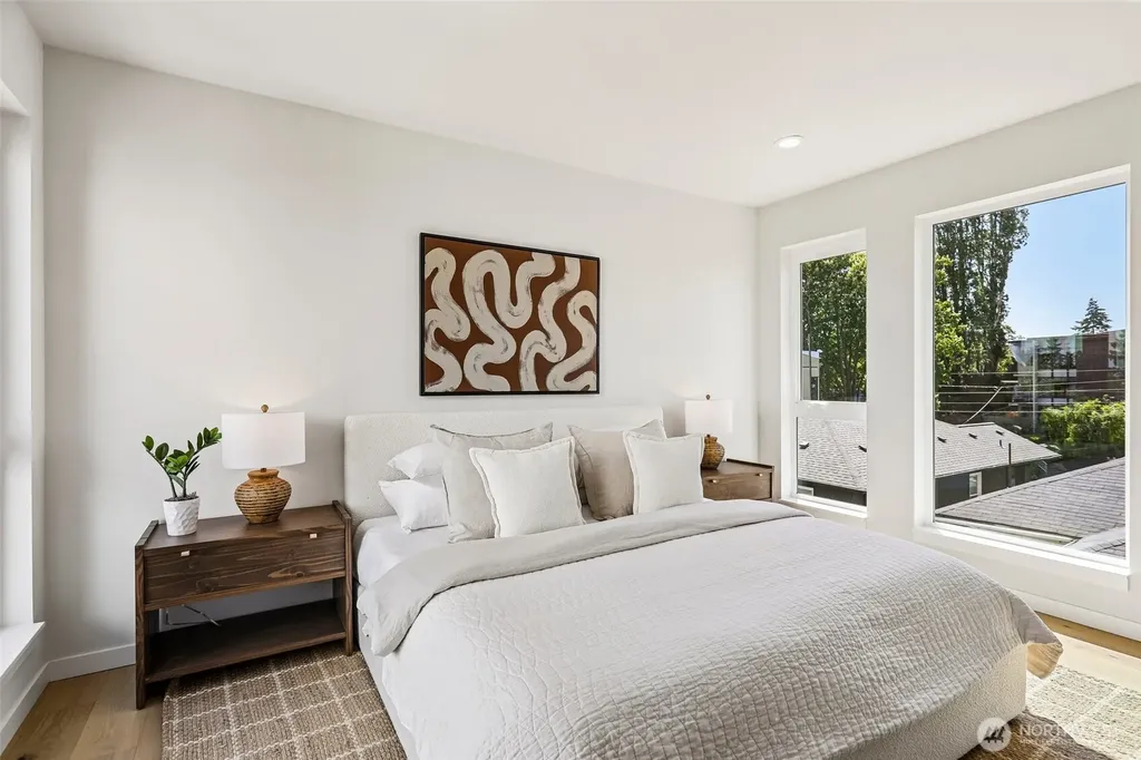 4425 Fremont Avenue N Seattle WA 98103