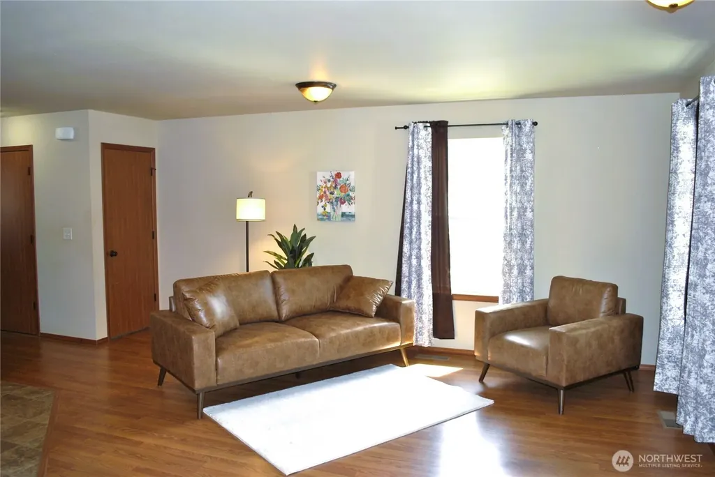 2152 Roper Lane Wenatchee WA 98801