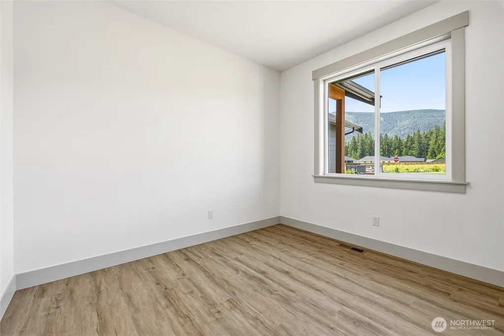 6522 Watson Loop Maple Falls WA 98266