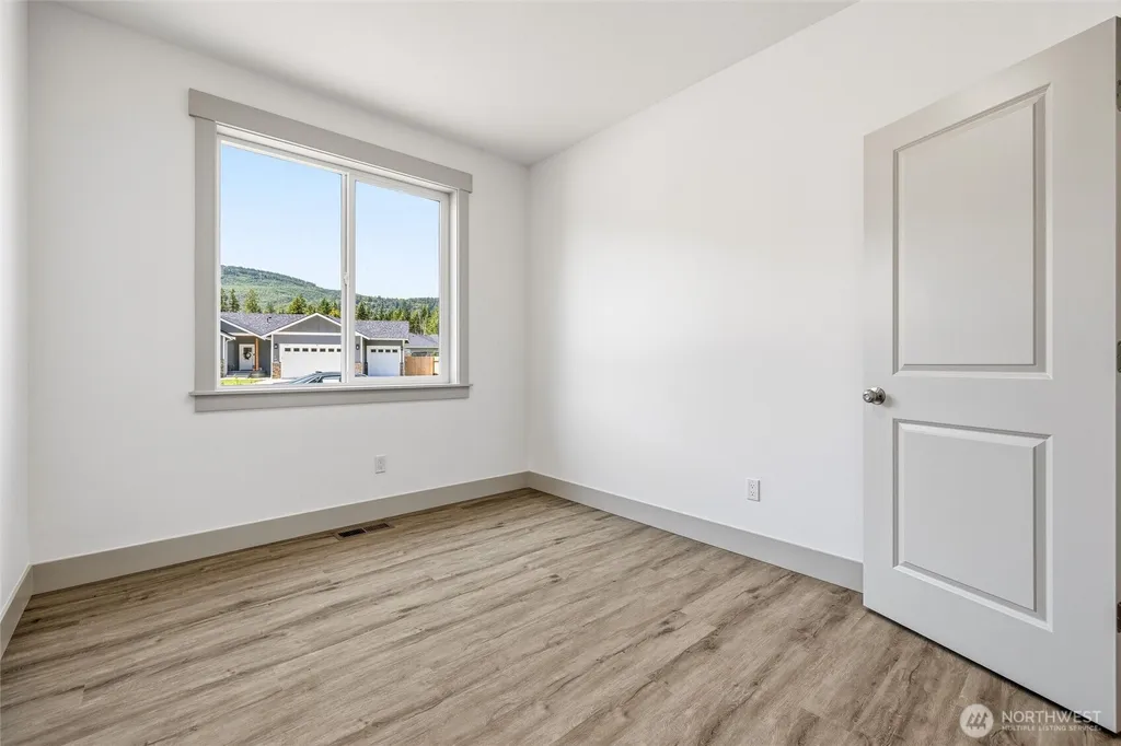 6522 Watson Loop Maple Falls WA 98266