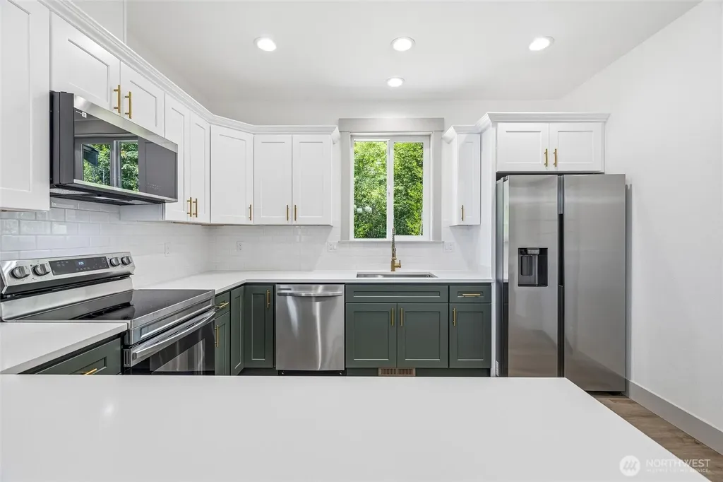 6522 Watson Loop Maple Falls WA 98266