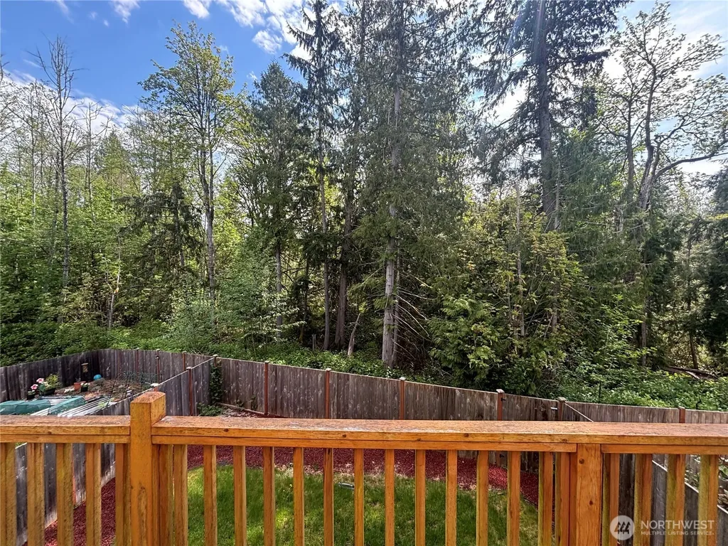 6606 Kayak Place NW Bremerton WA 98311