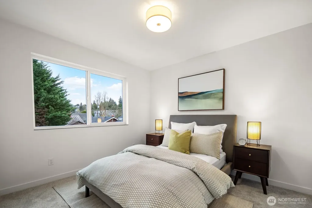 713 N 70th Street Seattle WA 98103