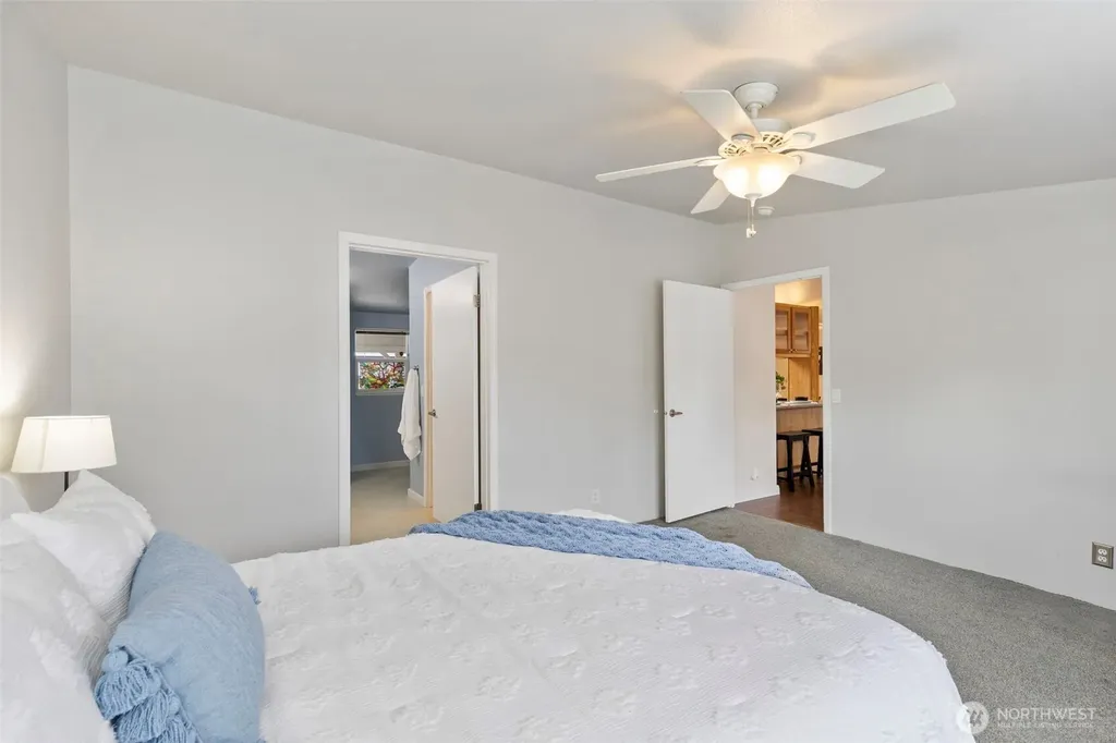 789 NE Reeds Meadow Lane Bremerton WA 98311