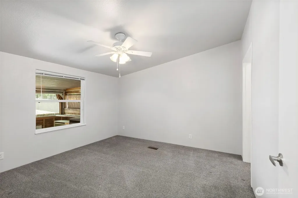 789 NE Reeds Meadow Lane Bremerton WA 98311