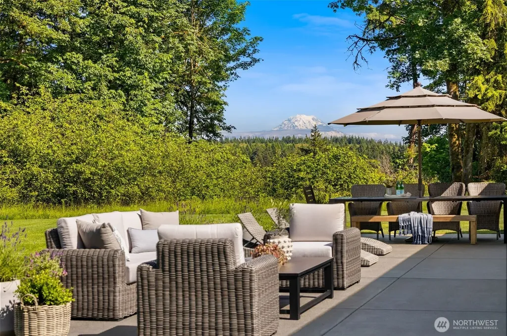 3019 38th Avenue NW Gig Harbor WA 98335