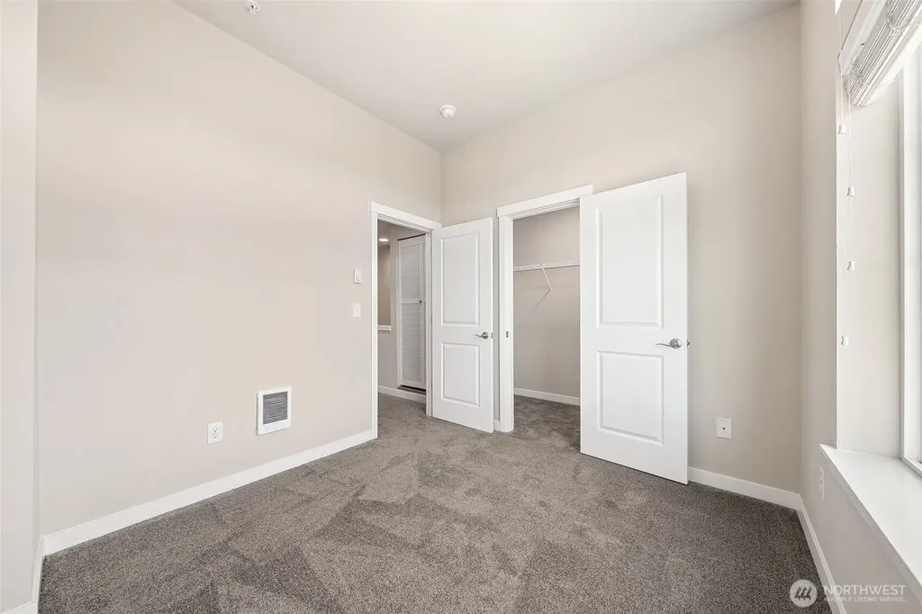 5311 34th Street E Fife WA 98424