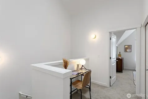 6521 25th Avenue NE Seattle WA 98115
