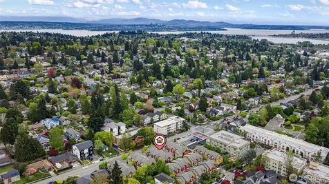 6521 25th Avenue NE Seattle WA 98115