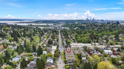 6521 25th Avenue NE Seattle WA 98115