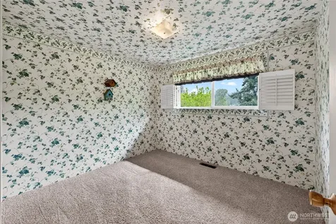 12810 162nd Avenue SE Renton WA 98059