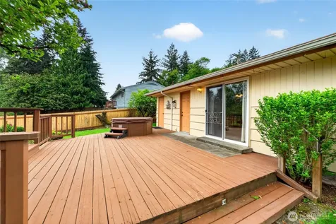 12810 162nd Avenue SE Renton WA 98059