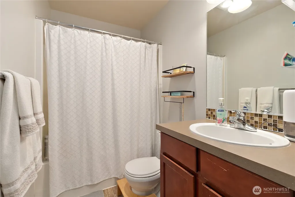 6600 Indiana Street SE Lacey WA 98513