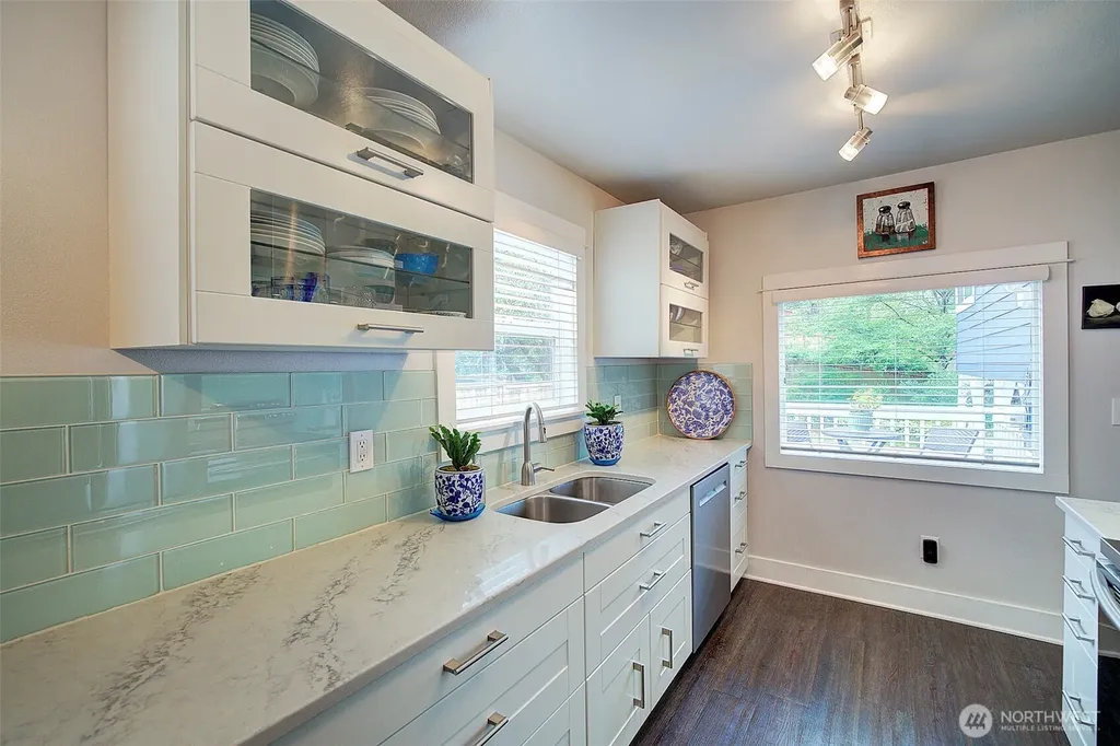 8451 35th Avenue SW Seattle WA 98126