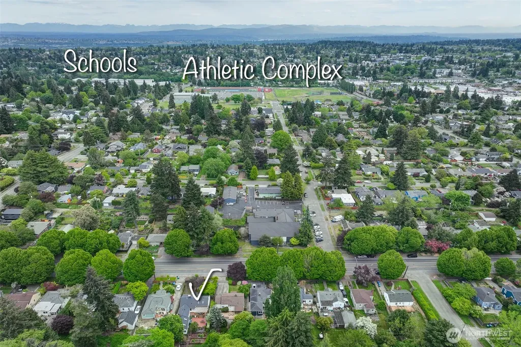 8451 35th Avenue SW Seattle WA 98126