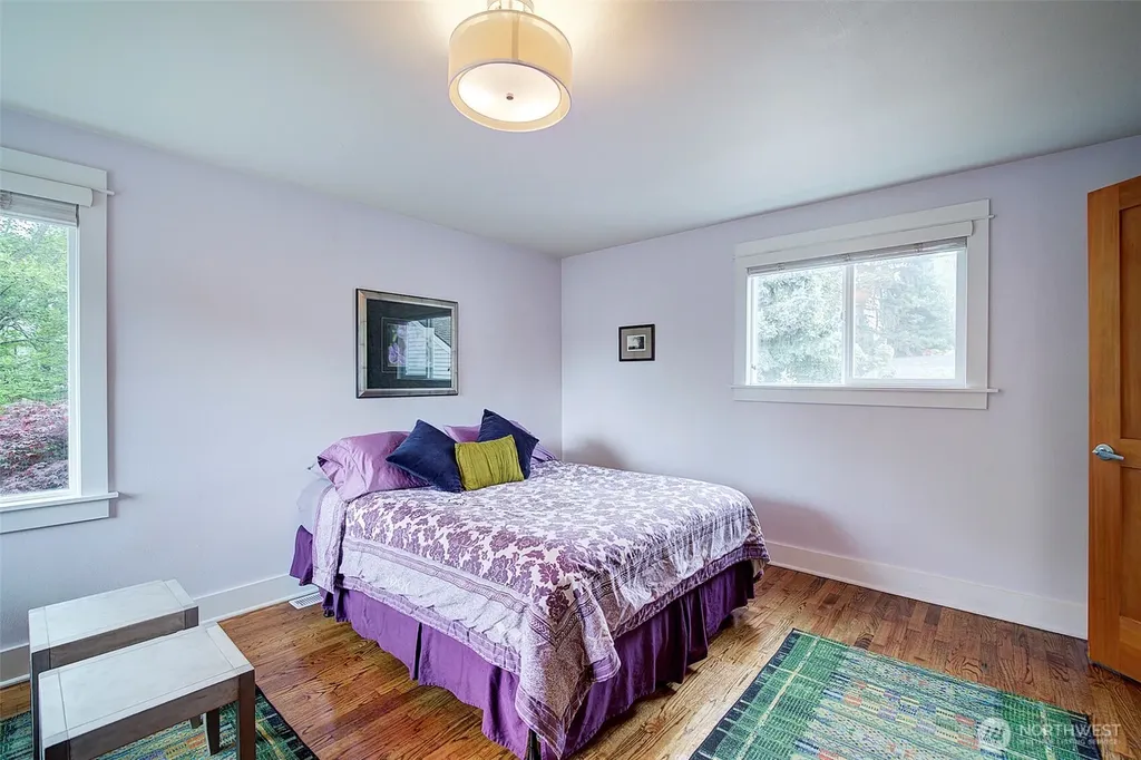 8451 35th Avenue SW Seattle WA 98126