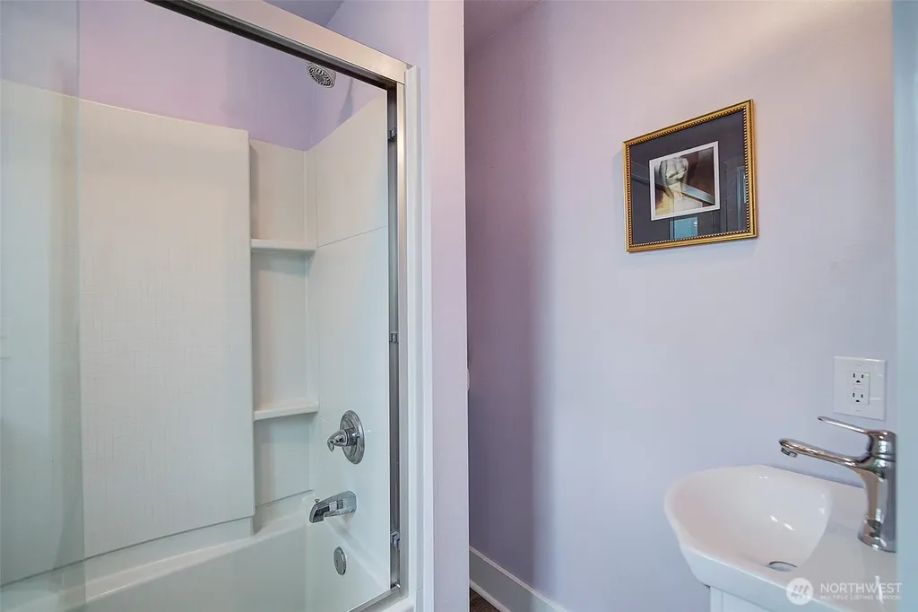 8451 35th Avenue SW Seattle WA 98126