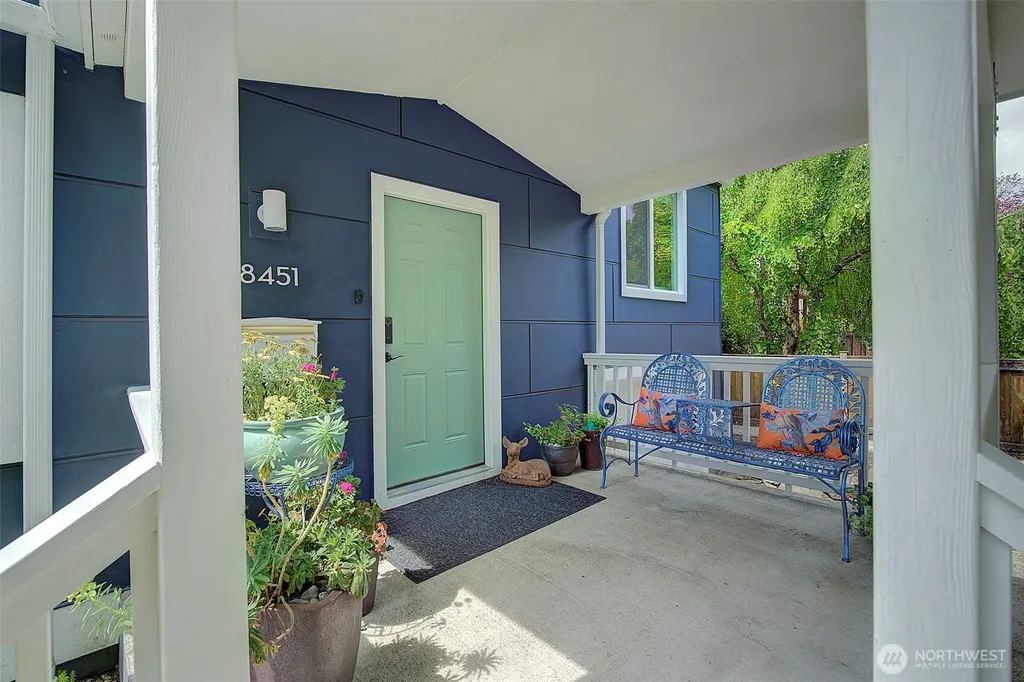 8451 35th Avenue SW Seattle WA 98126