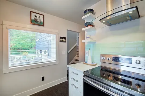 8451 35th Avenue SW Seattle WA 98126