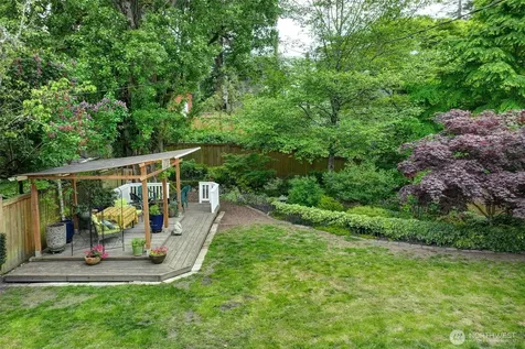 8451 35th Avenue SW Seattle WA 98126