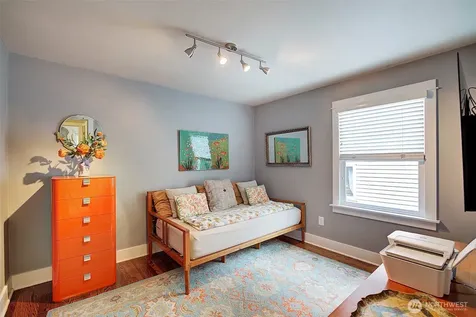 8451 35th Avenue SW Seattle WA 98126