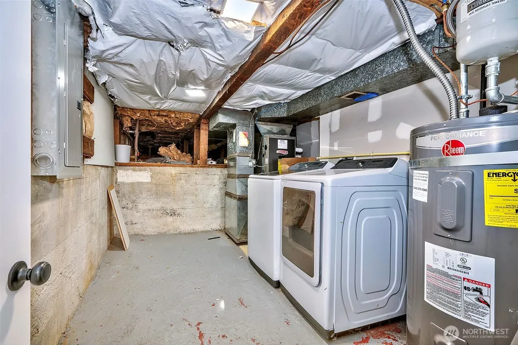 3806 35th Avenue W Seattle WA 98199